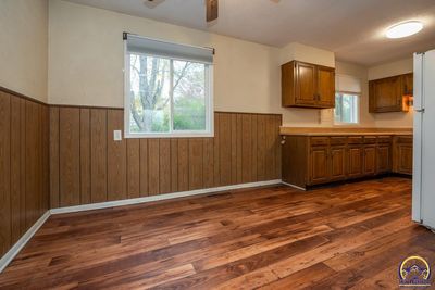 1700 Sw Fairmont Rd, House other with 3 bedrooms, 1 bathrooms and null parking in Topeka KS | Image 3