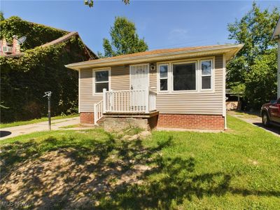 View of front of home featuring a front lawn | Image 2