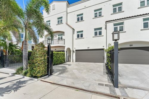 57-57 Isle Of Venice Dr, Fort Lauderdale, FL, 33301-1430 | Card Image