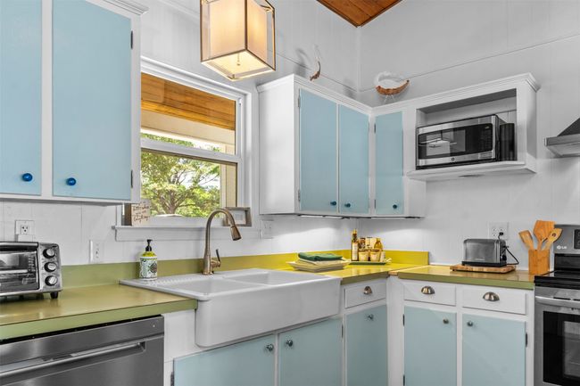 2024 Austin Aisle, House other with 2 bedrooms, 2 bathrooms and null parking in Tool TX | Image 6