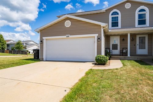 1110 Henry St, Normal, IL, 61761-5421 | Card Image