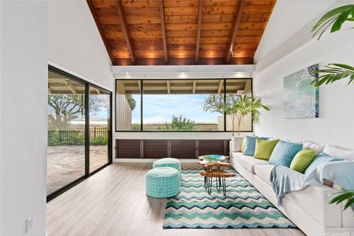 6125b-6125 Summer St, Honolulu, HI, 96821-2351 | Card Image
