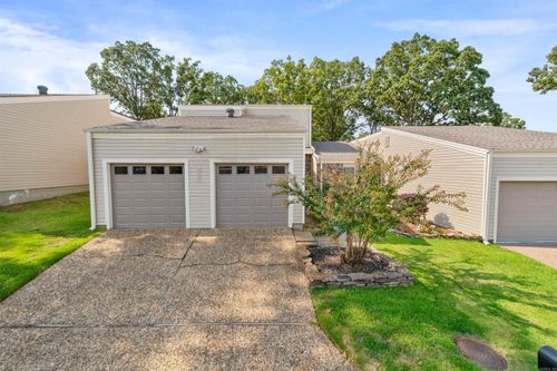7303 Dakota Dr, North Little Rock, AR, 72116-4417 | Card Image