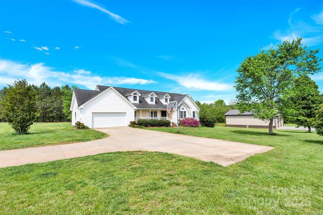 2-Car Garage and Driveway with Turn-Around or Extra Parking Area | Image 43