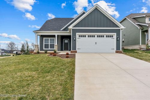 3700 Scarlet Oak Ln, La Grange, KY, 40031-6764 | Card Image