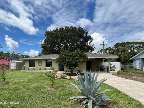 1020 Libby Ave, Daytona Beach, FL, 32117-4539 | Card Image