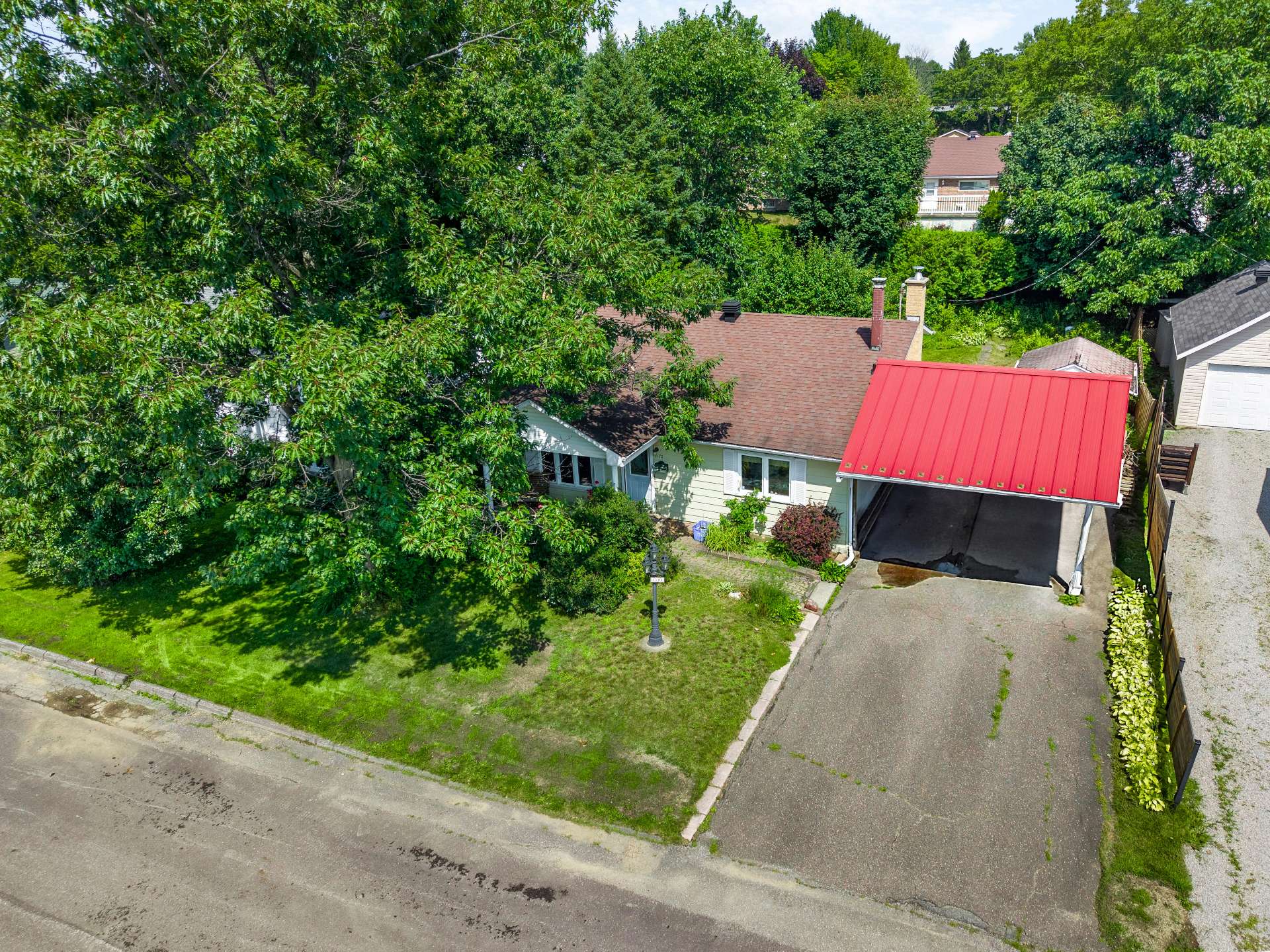 Residential in Sherbrooke (Fleurimont) 2