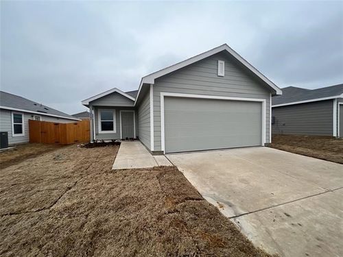 2903 Greenhorn Ave, Crandall, TX, 75114-5055 | Card Image