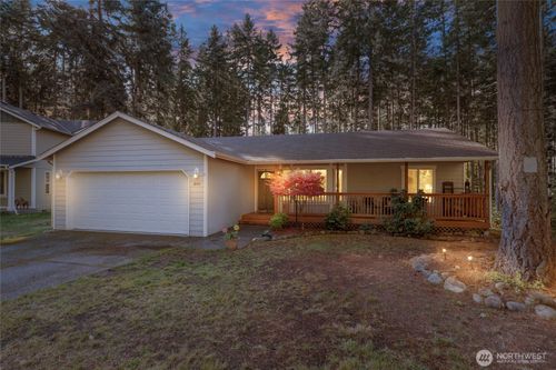 18441 Blue Hills Loop Se, Yelm, WA, 98597 | Card Image