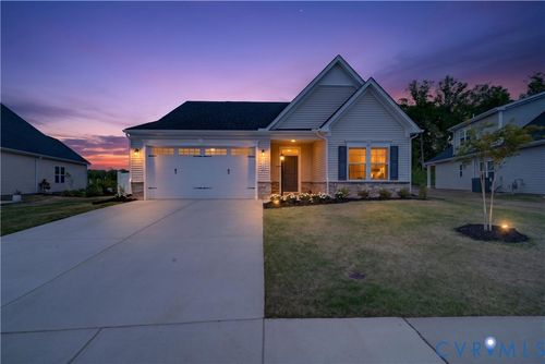 7826 Summer Morning Dr, New Kent, VA, 23124-3076 | Card Image
