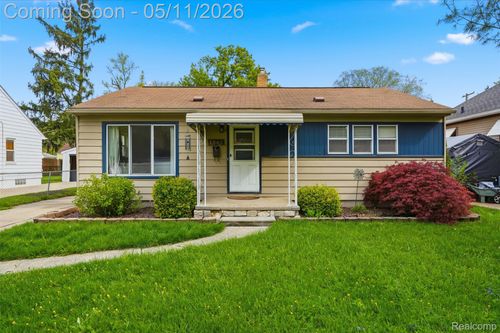 1561 E Webster St, Ferndale, MI, 48220-3509 | Card Image