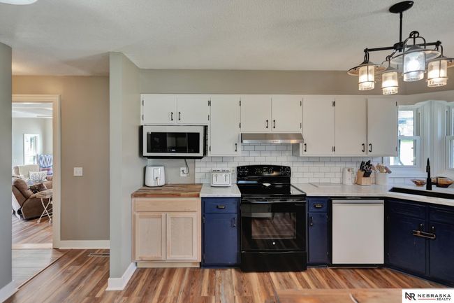 614 S 2 Nd Rd, House other with 3 bedrooms, 2 bathrooms and 2 parking in Bennet NE | Image 24