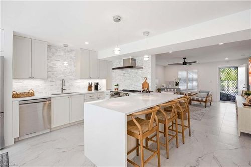 apt-5-1222 Gordon Dr, NAPLES, FL, 34102-7233 | Card Image