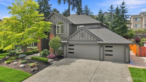 7525 120th Pl Se, Newcastle, WA, 98056-1789 | Card Image