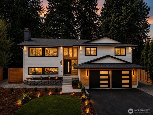 510 223rd St Sw, Bothell, WA, 98021-9728 | Card Image