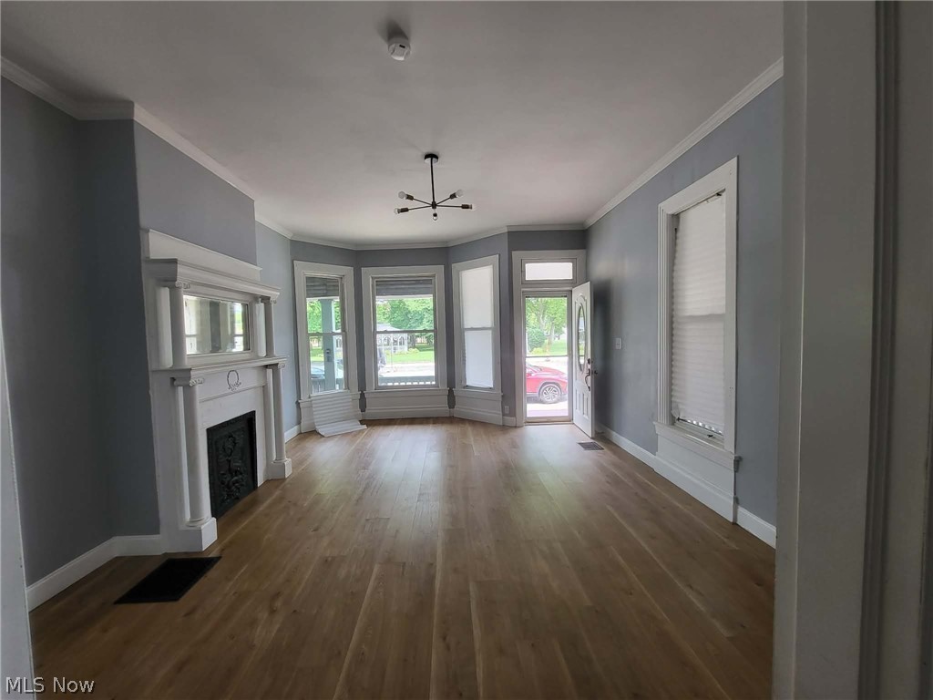 Residential Income in Bellaire 4