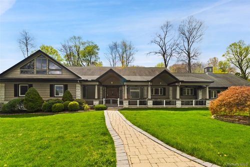 6 Lilac Pl, Thornwood, NY, 10594-2102 | Card Image