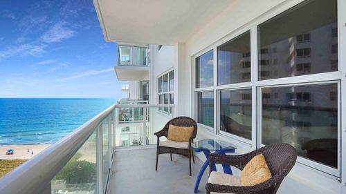 809-3550 Galt Ocean Dr, Fort Lauderdale, FL, 33308-6848 | Card Image