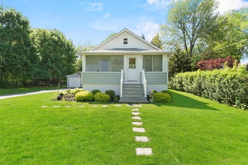 3525 James St, Shrub Oak, NY, 10588-1903 | Card Image