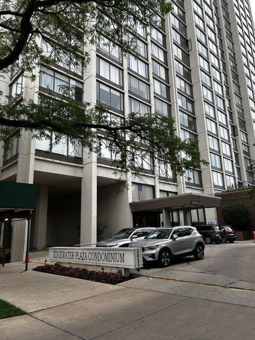 2006-5455 N Sheridan Rd, Chicago, IL, 60640-7432 | Card Image