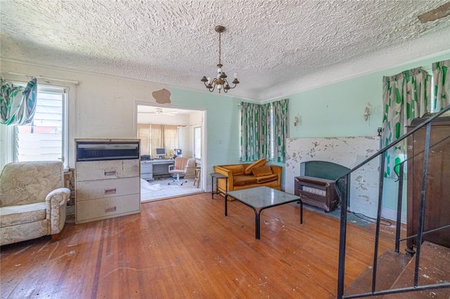 627 Valley Forge Rd, Home with 0 bedrooms, 0 bathrooms and 6 parking in West Palm Beach FL | Image 28