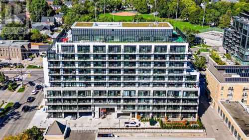 {{alt}} | Card Image