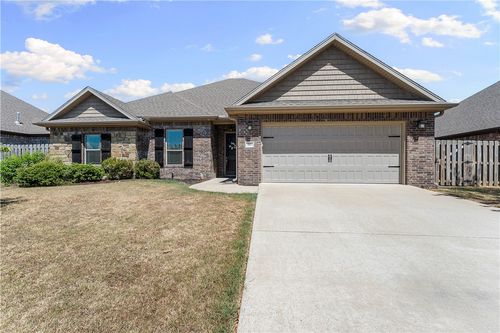 201 Cisterna Dr, Centerton, AR, 72719-5024 | Card Image