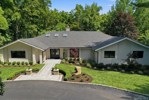 4 Short Path, Smithtown, NY, 11780 | Card Image