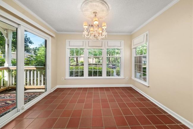 2605 Vineyard Way Se, Condo with 2 bedrooms, 2 bathrooms and 3 parking in Smyrna GA | Image 12