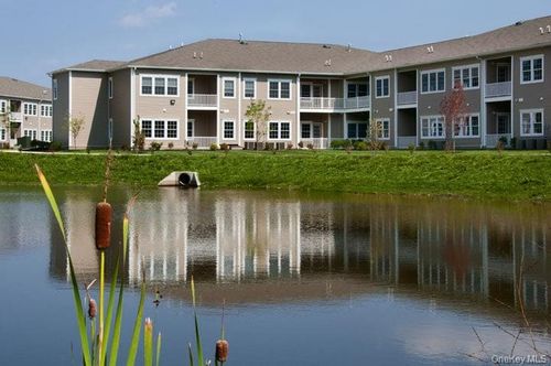 208-503 Bluestone Ct, Maybrook, NY, 12543-1624 | Card Image