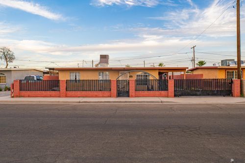 163 W Lowell Dr, Yuma, AZ, 85364-6578 | Card Image