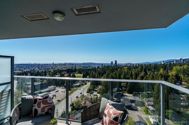 1803 - 958 Ridgeway Avenue, Condo with 2 bedrooms, 1 bathrooms and 1 parking in Coquitlam BC | Image 35