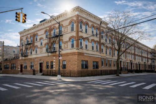 multi-fam-804 Onderdonk Ave, Ridgewood, NY, 11385-4204 | Card Image