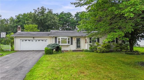 1045 Columbus Cir N, Ashland, OH, 44805-4515 | Card Image