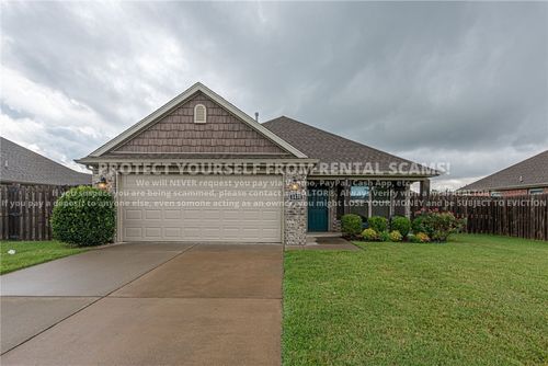 4430 W Anthem Dr, Fayetteville, AR, 72704-5060 | Card Image
