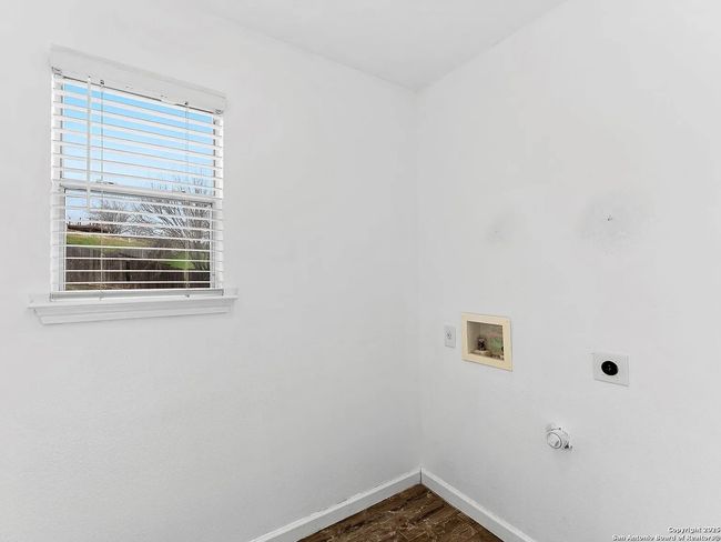 221 Peppergrass Cv, House other with 4 bedrooms, 3 bathrooms and null parking in Kyle TX | Image 12