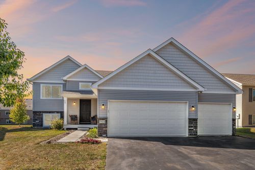 964 Ivy Hills Rd, Belle Plaine, MN, 56011-5125 | Card Image