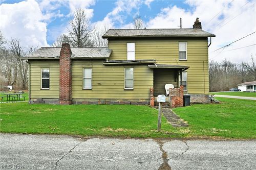 5013 King Graves Rd, Vienna, OH, 44473-9725 | Card Image