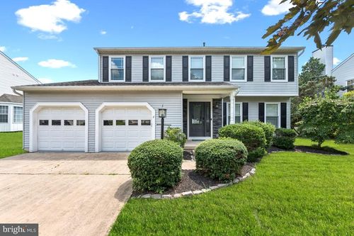 8 Billingsport Dr, SICKLERVILLE, NJ, 08081-1057 | Card Image