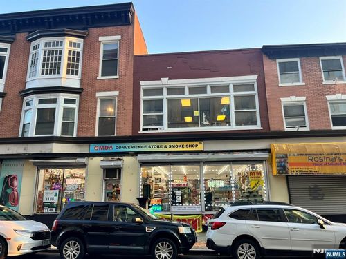 12 William Street, Newark, NJ, 07102 | Card Image