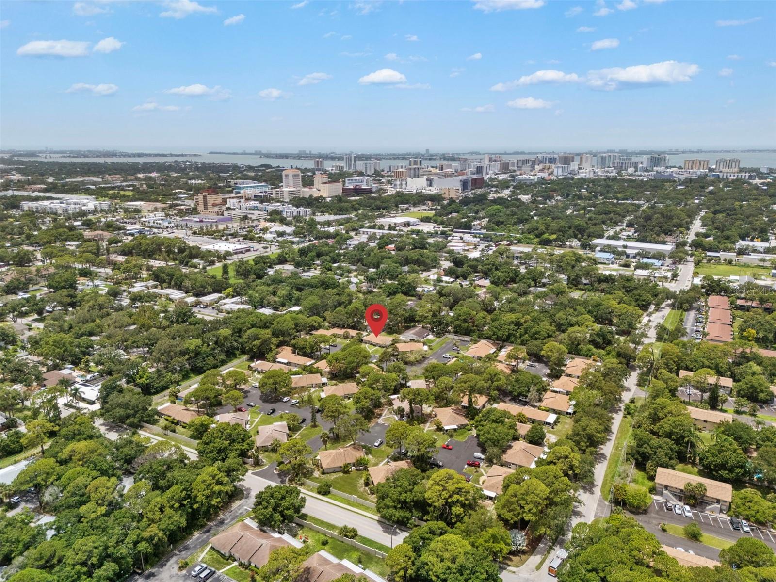 Jefferson Ave, Sarasota, FL 34237
