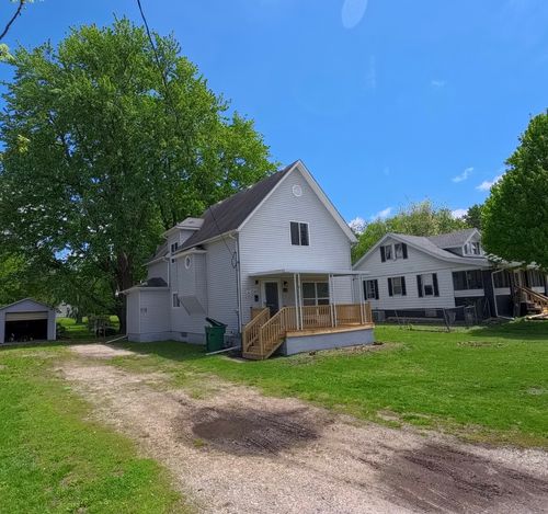 649 Indiana Ave, Galesburg, IL, 61401-6301 | Card Image