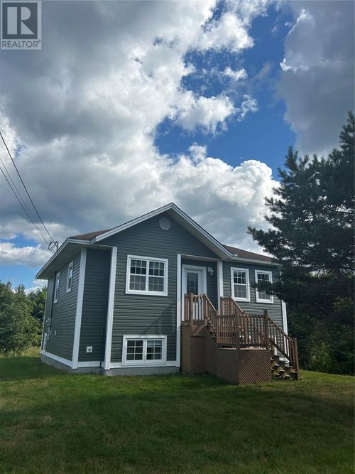 24 South Road, Bay Roberts, NL, A0A1X0 | Card Image