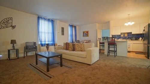 314-140 Chestnut St, Springfield, MA, 01103-1525 | Card Image