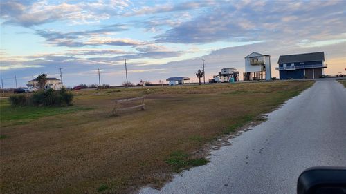 1221 Rollover Cir, Gilchrist, TX, 77617 | Card Image