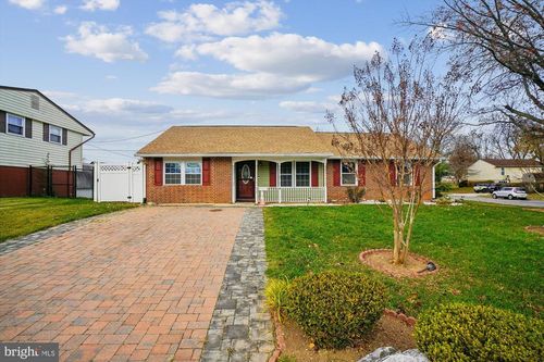 417 White Oak Pl, FREDERICK, MD, 21701-6520 | Card Image