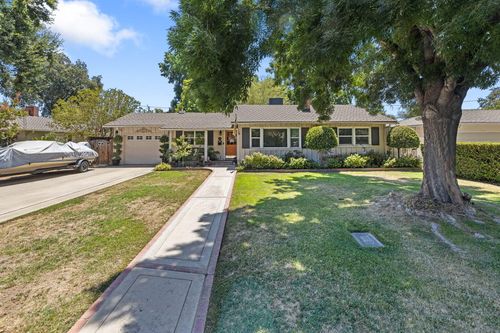1711 W Meadow Ave, Visalia, CA, 93277-2243 | Card Image
