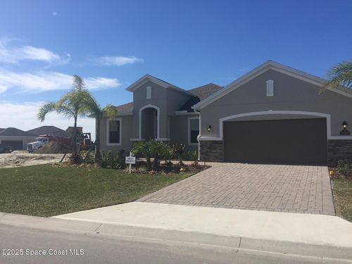 7518 Bluemink Ln, Melbourne, FL, 32940-6093 | Card Image