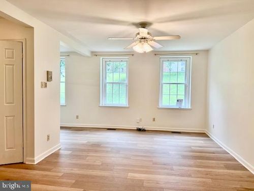 apt-a73-3895 Rodman St Nw, WASHINGTON, DC, 20016-2823 | Card Image