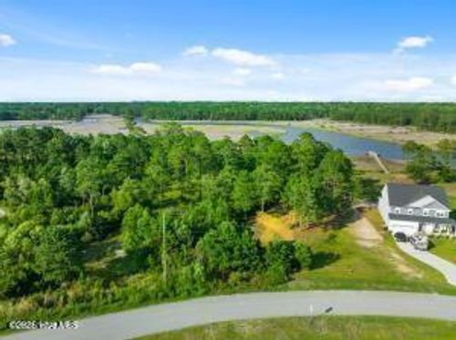 276 E Ivybridge Dr, Hubert, NC, 28539-5401 | Card Image